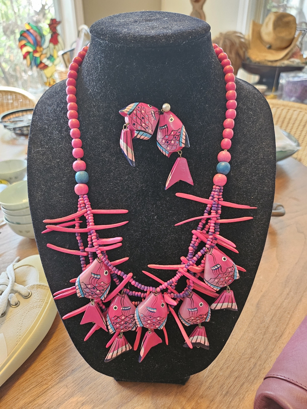 Vintage Vibrant Pink Carved Wooden Fish Charm Necklace and Earring Set